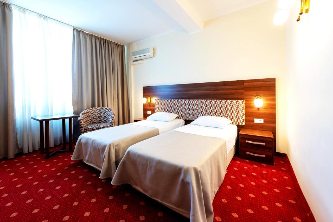 Hotel Minerva Bucharest Exterior photo