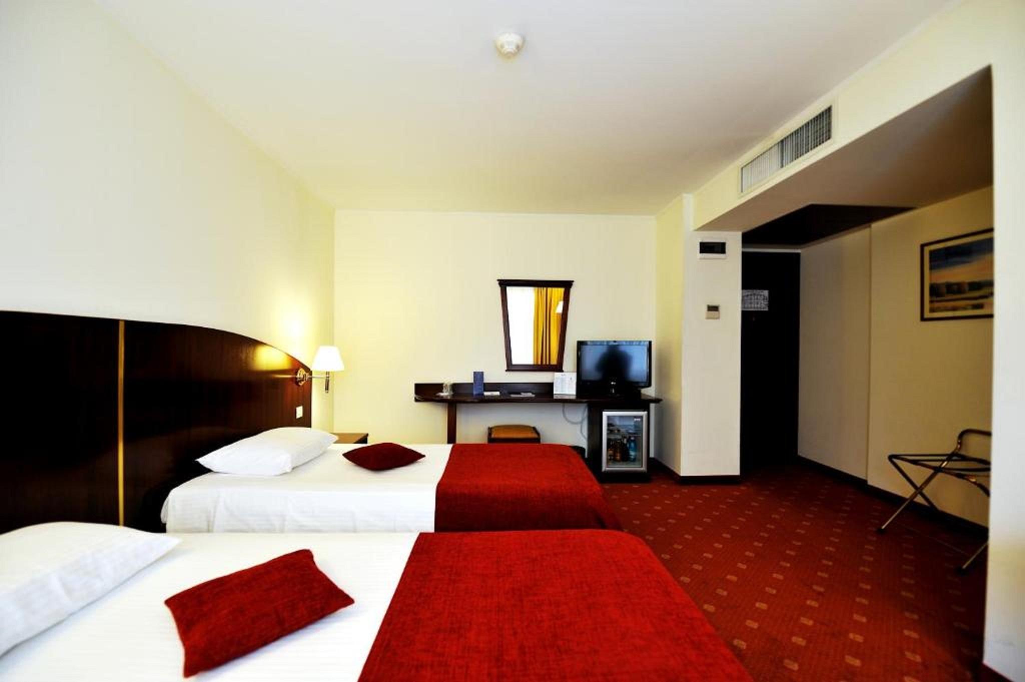 Hotel Minerva Bucharest Exterior photo
