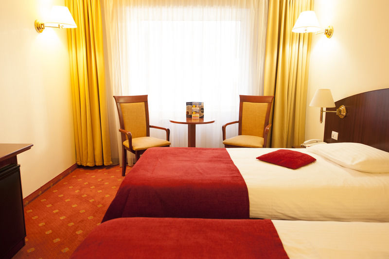 Hotel Minerva Bucharest Exterior photo